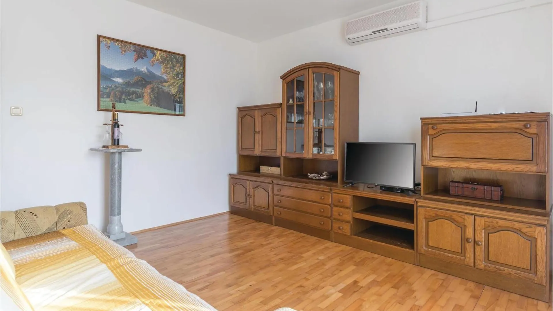 Amazing Home In Barban With Outdoor Swimming Pool 0*,