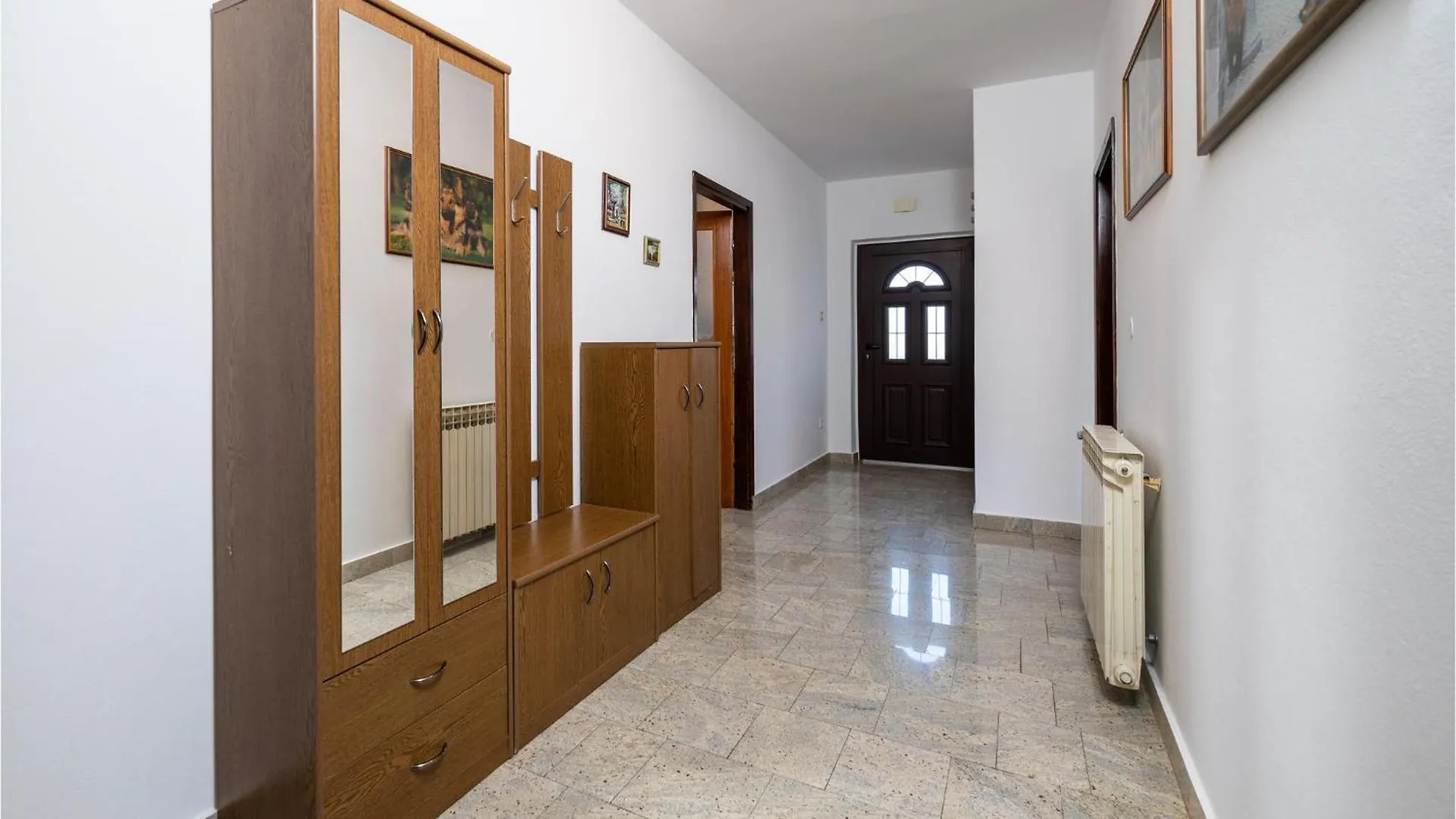 Amazing Home In Barban With Outdoor Swimming Pool 0*,