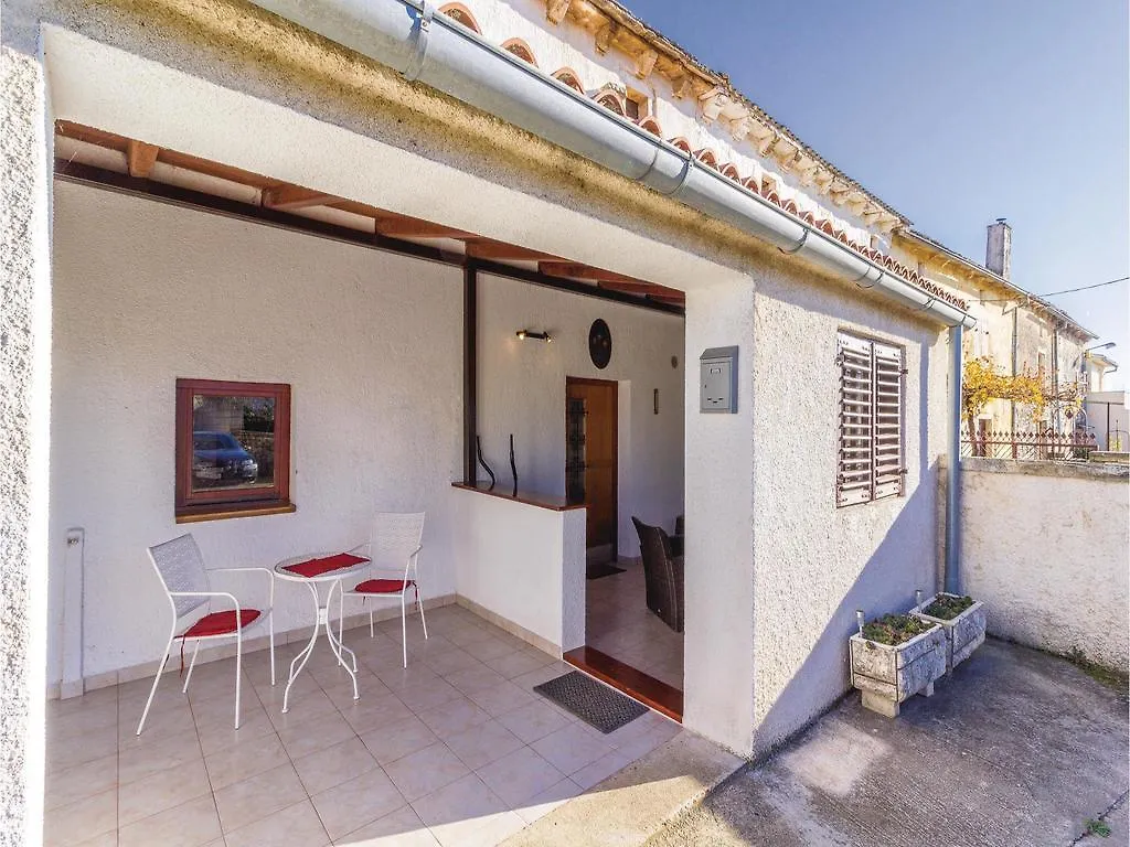 Amazing Home In Barban With Outdoor Swimming Pool Croatia